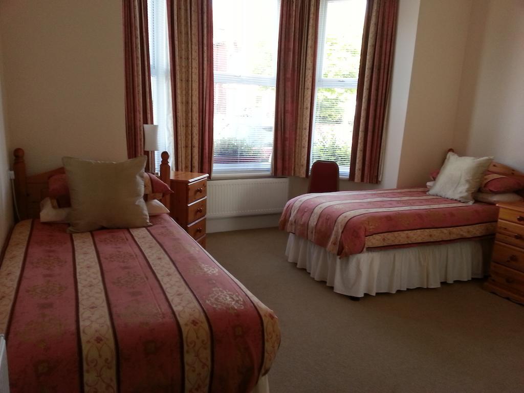 Landguard Lodge Southampton Rum bild