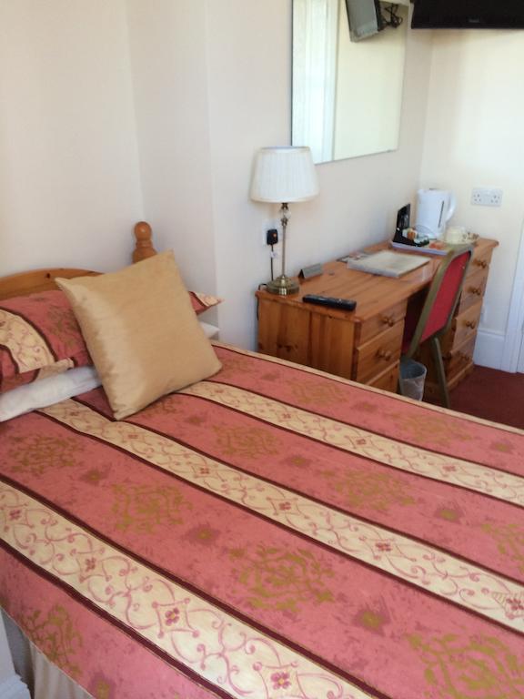Landguard Lodge Southampton Rum bild